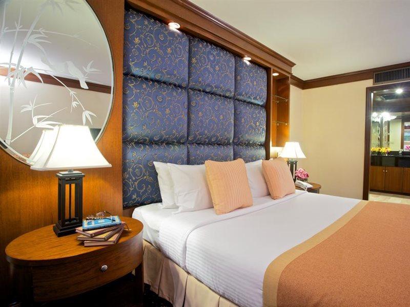King Park Avenue Hotel Bangkok Exterior photo