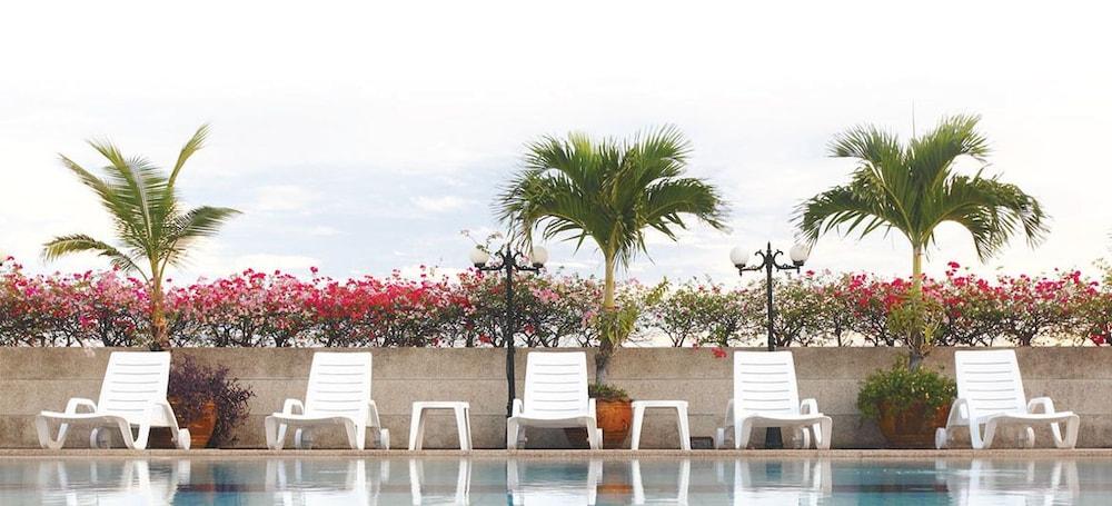King Park Avenue Hotel Bangkok Exterior photo