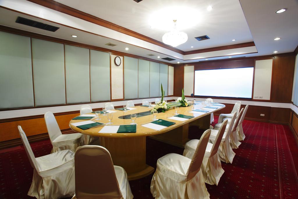 King Park Avenue Hotel Bangkok Exterior photo